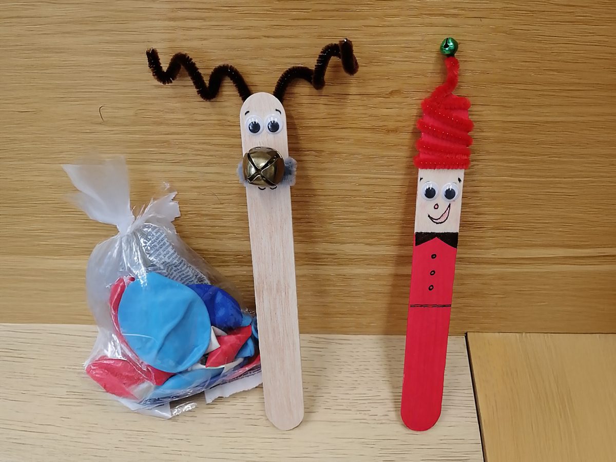 Sointinaskarteluohjeen kuvituskuva: tonttu- ja porosoittimet